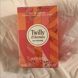 Twilly d’Hermès By Hermès